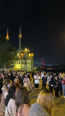 İstanbul 🇹🇷 Beşiktaş - Ortaköy 🇹🇷  #istanbul #YürüyenAdam🐬 #benionecikar #istanbulturkey #kefset 