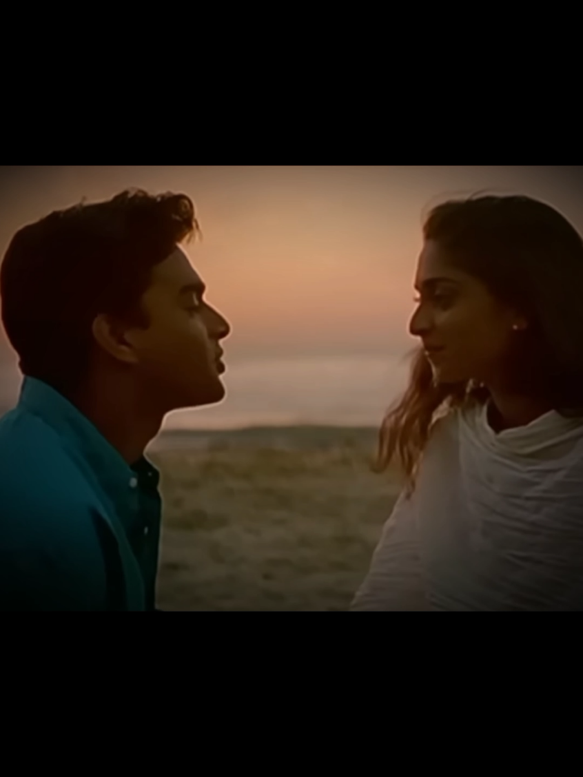Real love doesn’t rush....It stays, it grows, it heals💛🪐#foryourpage #onemillionaudition #alaipayuthey #trending #tamilwhatsappstatus 