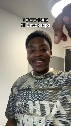 It’s about to be a very funky Friday icl #fyp #theboywhoplayedtheharp #dave #santandave 