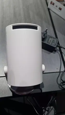 So ein zweiter fürs Kind. Morgen zeigen wir ihn euch, da Micha heute nicht da ist. #projektor #filme #tv #app #tiktokshop 