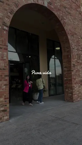10/10 loveee @Pura Vida #coffee #matcha #coffeetiktok #coffeeshop #matchalatte 