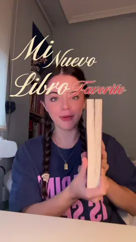 Probablemente este sea mi nuevo libro favorito❤️ He empezado a leer a Rina Kent por culpa de todo lo que hace @Zumifresky de sus libros y no puedo estar más obsesionada ahora mismo. Hice una lectura conjunta del libro y me es imposible aguantarme estoy super enganchada. Ahora mismo necesito leer todos sus libros🥹 Encima el 23 se publica la 4 parte de esta saga y yo necesito todos los libritos⭐️ @Penguin España @Penguin Random House  #BookTok #parati #booktokespañol #godofmalice #killiancarson 