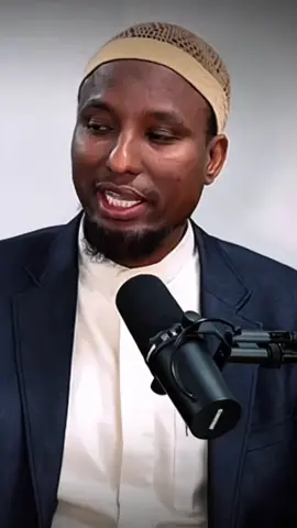 #sheikhcabdirisaqxashi #foryoupage #u2am3vyp #fypシ゚ #somaliyrics🌼🌿🌊 