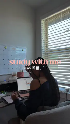 Started 2 new classes and I have 2 test already 😩🌚 #asialafaye #contentcreator #gradstudent #gradschoollife 