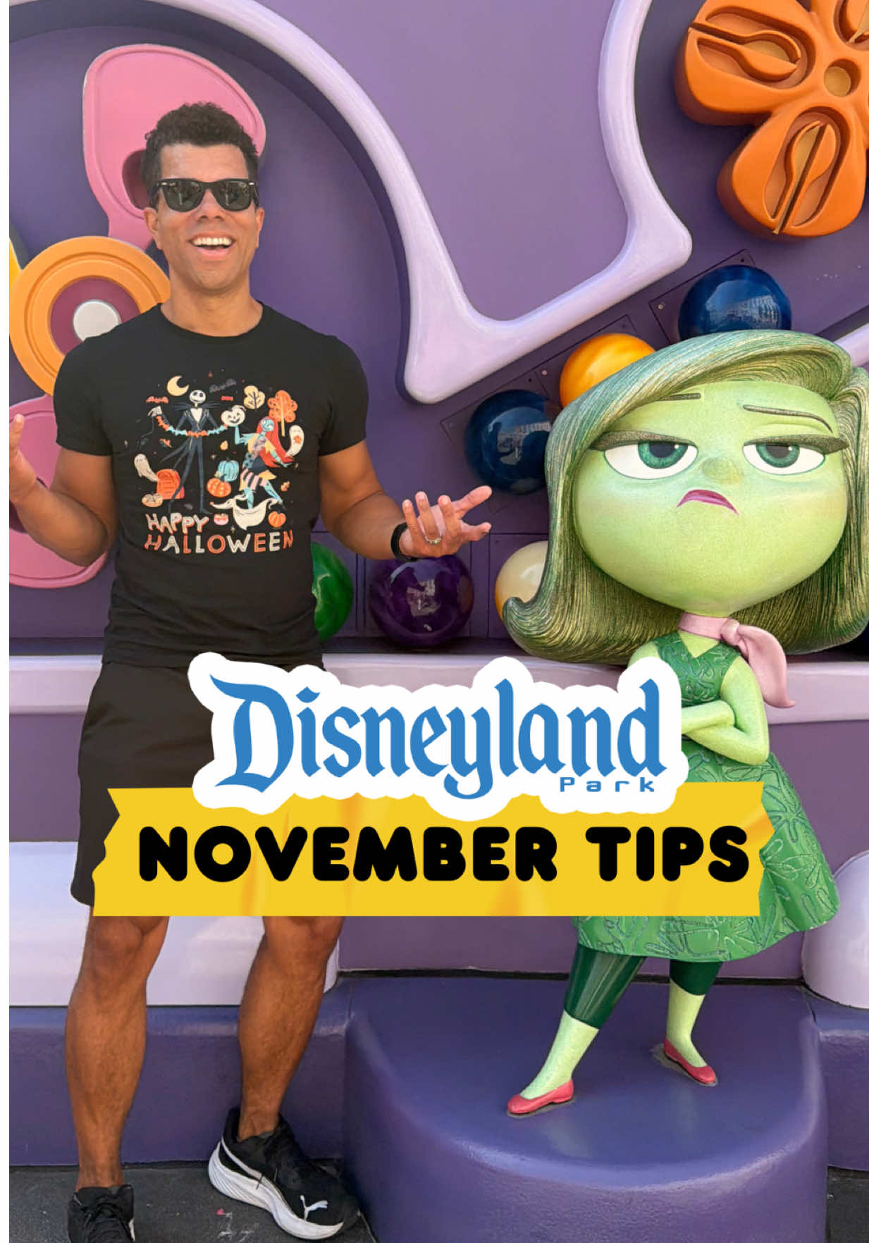 Disneyland November 2025 tips with rides closed at Disneyland in November, the holiday fireworks schedule, when Paint the Night will end, and more Disneyland’s holiday season begins November 14, with holiday food announcements coming soon. Here’s what to expect between Halloween and the Holidays. All times and dates are subject to change
