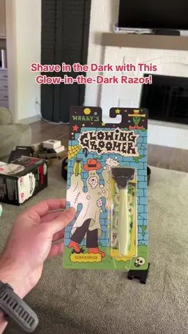 Spooky season just got smoother! 🎃 Harry's Glowing Groomer is a limited edition glow-in-the-dark razor with the same 5-blade quality you trust. Perfect for Halloween shaves or late-night grooming. Grab it before it's gone! #harrysrazors #halloween #limitededition #glowinthedark #razor 
