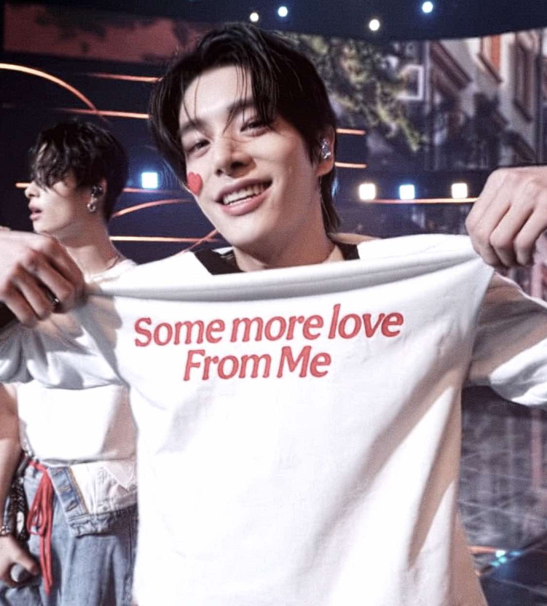 #JAKE can we like bring this song back please  sdt @𝘫𝘢𝘴. ݁𝜗𝜚. ݁₊  scp kaeyuns sjvvns.mp4  ib towonz ac idqskzz  @kay!  #jakeedit#enhypen #kpop #kpopedit jakesim enhypenedit 