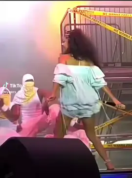 Tyla wate wate 💯💯 🥰🥰🥰❤️❤️ queen of twerking