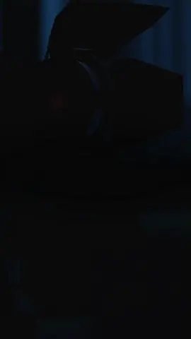 Uma ideia ousada. Dois mundos que se misturaram. E o resultado? Um sabor que transforma o simples em extraordinário. 🍿🍫 🎬 Sorvete de Pipoca Trufada: o novo protagonista da linha gourmet da Frutos de Goiás, em collab com PopCorn Gourmet. 📌 Em breve disponível em todas as lojas Frutos de Goiás. #SaboresEmCena #FrutosDeGoias #PopCornGourmet 