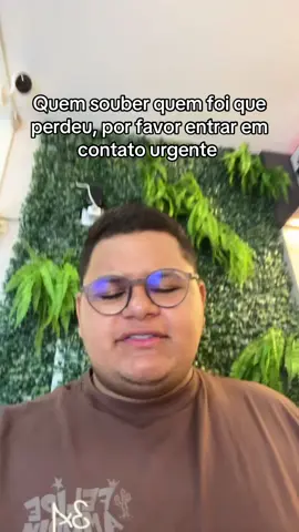 Peça para ele entrar em contato no fone  #celular #perda #iphone #carregador 