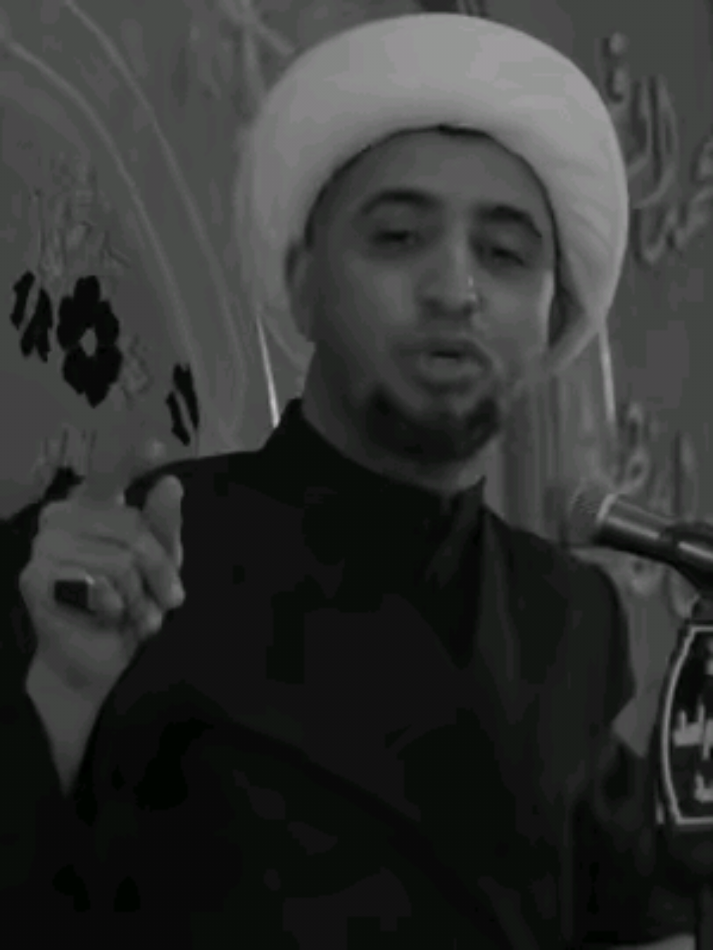 شغل رب العالمين هاذا..!  . . . . . . .