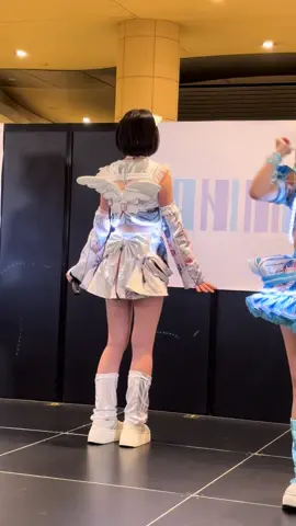 2025.10.22 汐留シオサイト地下歩道 「Kawaii Future IDOL」リリイベ 撮可曲 「ただただ怠惰」 和田あずさ推しカメラ #NANIMONO  #ただただ怠惰  #和田あずさ  @NANIMONO【インキャアイドル】  @あずさちゃん 
