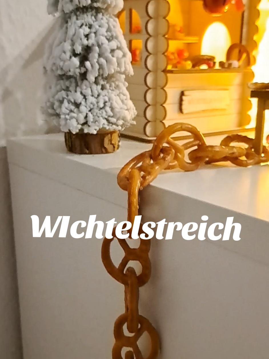 Brezelkette ✨️✨️ den  Wichtelmarkt findet Ihr bei @wichtelfreund.de  @janettekampic #wichteln #Wichtelstreich #wichtel #brezel #mama 