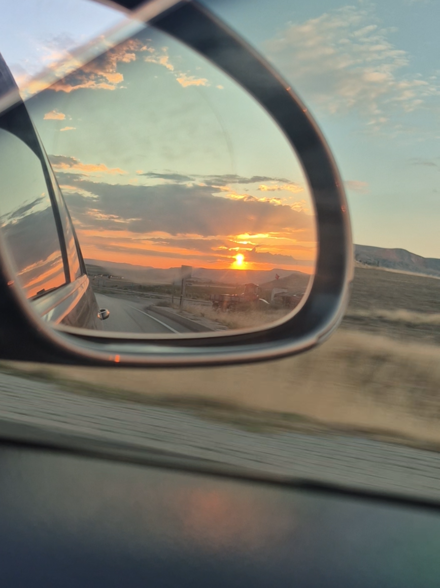 Son zamanlarda kafamda dönen o şarkı. Hirai Zerdüş'ün dediği gibi 