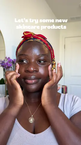 Obsessed with these new skincare products. @byoma @LaRochePosayUS @The Ordinary @MEDIHEAL @medicube global #theeldestdaughter #newskincareproducts #glassskinlook #skincarerountine #fillingmyowndamncup 