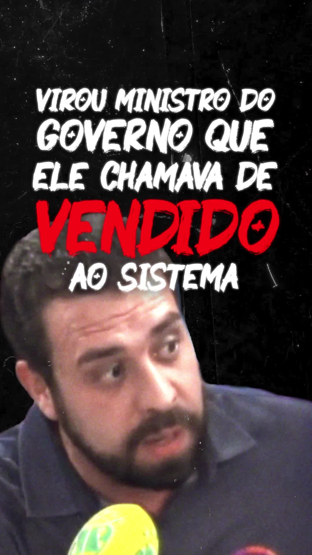 De “contra o sistema” a funcionário do sistema. 🤡 O mesmo Boulos que jurava não compactuar com o PT agora senta à mesa do governo Lula, tudo em nome de um cargo. A “mudança” que ele pregava virou conveniência. Mais um exemplo de como a esquerda se perde nos personagens. 🎭 #desgoverno #lula #boulos