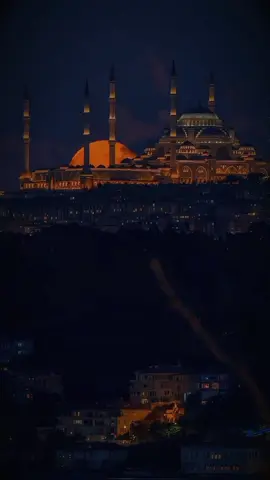 Huwa Alquran #islamiccontent #muslimtiktok #capcuttemplate #creatorsearchinsights #islamic_video 