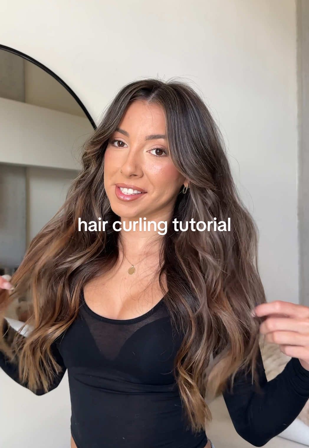 Replying to @Julieann D’Antonio how I curl my hair!! #hairroutine #hairstylist #curlingiron 