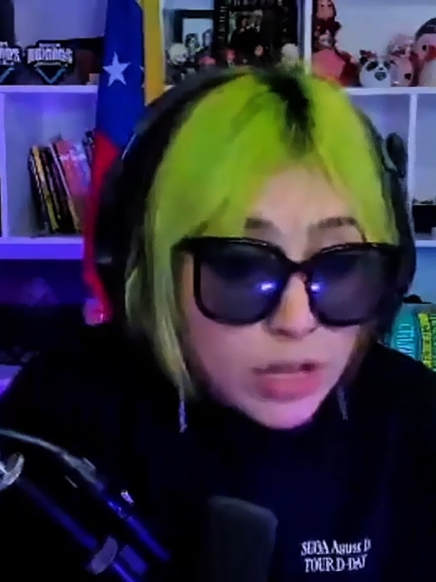 UN AÑOOO DE CLIPS, gracias a todos por su apoyo y a seguir creciendo // #feirlygab #venezuela🇻🇪 #twichclips #streams #twichstreamer 