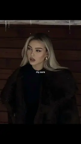 #woman #fypシ゚ #elegant #aura 