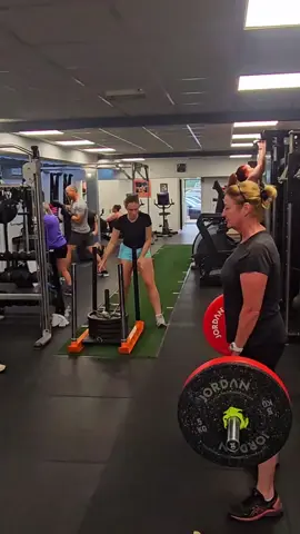 🔥 GRIT CLASS 🔥   Always leave with a smile or a grimace 😬 😅 Every Saturday at 08.00  . . . . . . . . . . . . . . . . #Health #Fitness #WorkoutMotivation #CommunityFitness #GroupTraining 