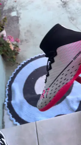 Chuteira Futsal de salão cano longo 