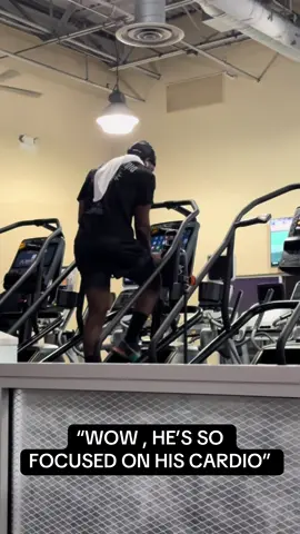 I did like 2000 steps with this just replaying in my head #deltarune #videogame #Fitness  #cardio 