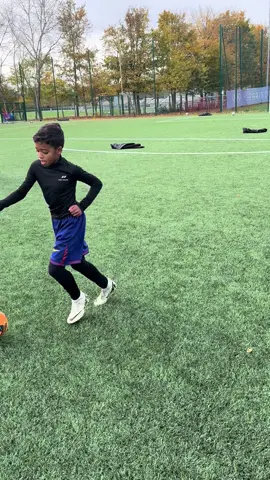 1 vs 1 ça élimine fort 👌#ASMB #for #stagefoot #football 