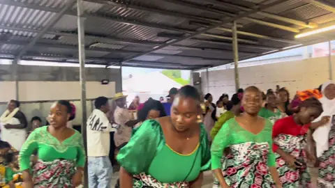 Entrée mariage à #st Denis#reunion974 #pourtoi 