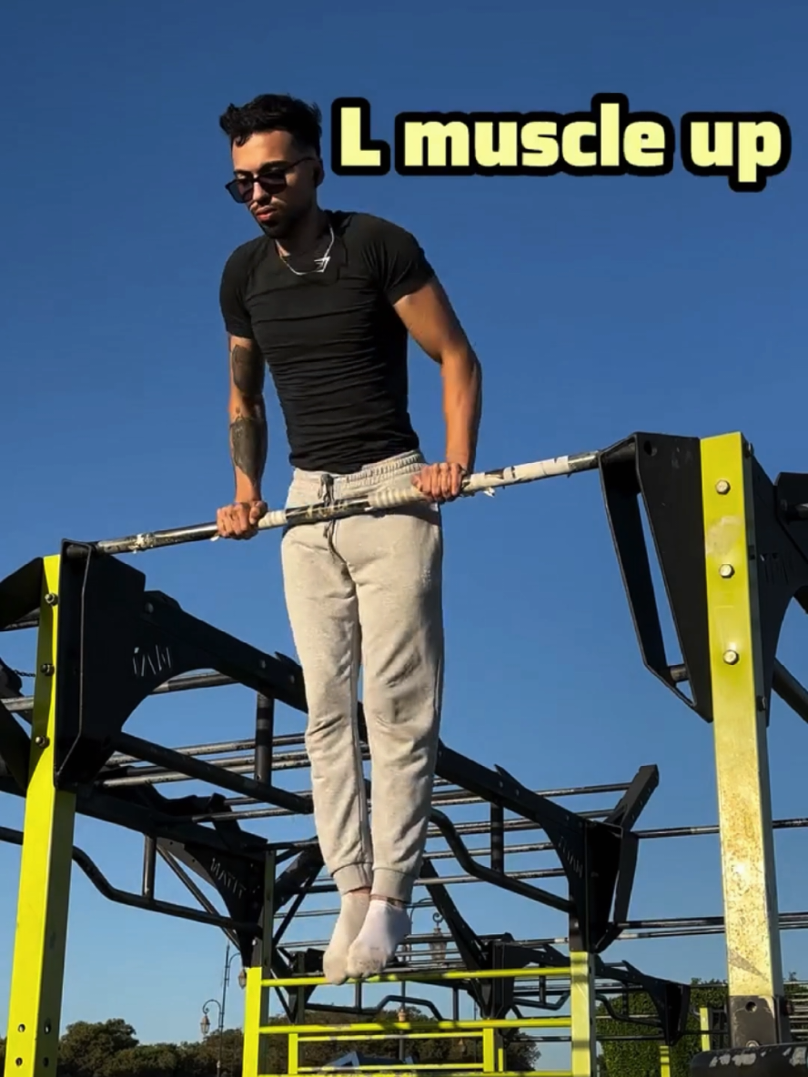 طرق تعلم MUSCLE UP  . . . . . . . . #foryoupage #viral #gym #calisthenics #المنتخب_المغربي 