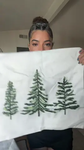 Sabías que SHEIN tiene un área del hogar? busca JZD2E para encontrar estas y otras piezas en SHEIN! 🔥 Velas blancas sh2307077400811740 Candelabros sh2411053105221520 alfombra entrada sf2403285345596429 Alfombra de la cocina sh2404098455732235 Set de Cama sf2411160961547767 Renos de Resina sh25052978893523926 quemador de incienso sh2410066281165276 Cobertor de cojines sf2410092527257301 Fundas de almohadas sf2404033833832727 Lazo sh2411146922552509 @shein_us @sheinofficial  #SHEINsaveinstyle #ad #SHEINhome 