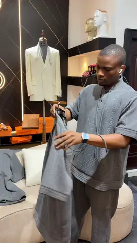 KINDLY REACH US ON WHATSAPP  +234 901 106 3733 SHARE YOUR PREFERRED DESIGNS DIRECTLY 📩