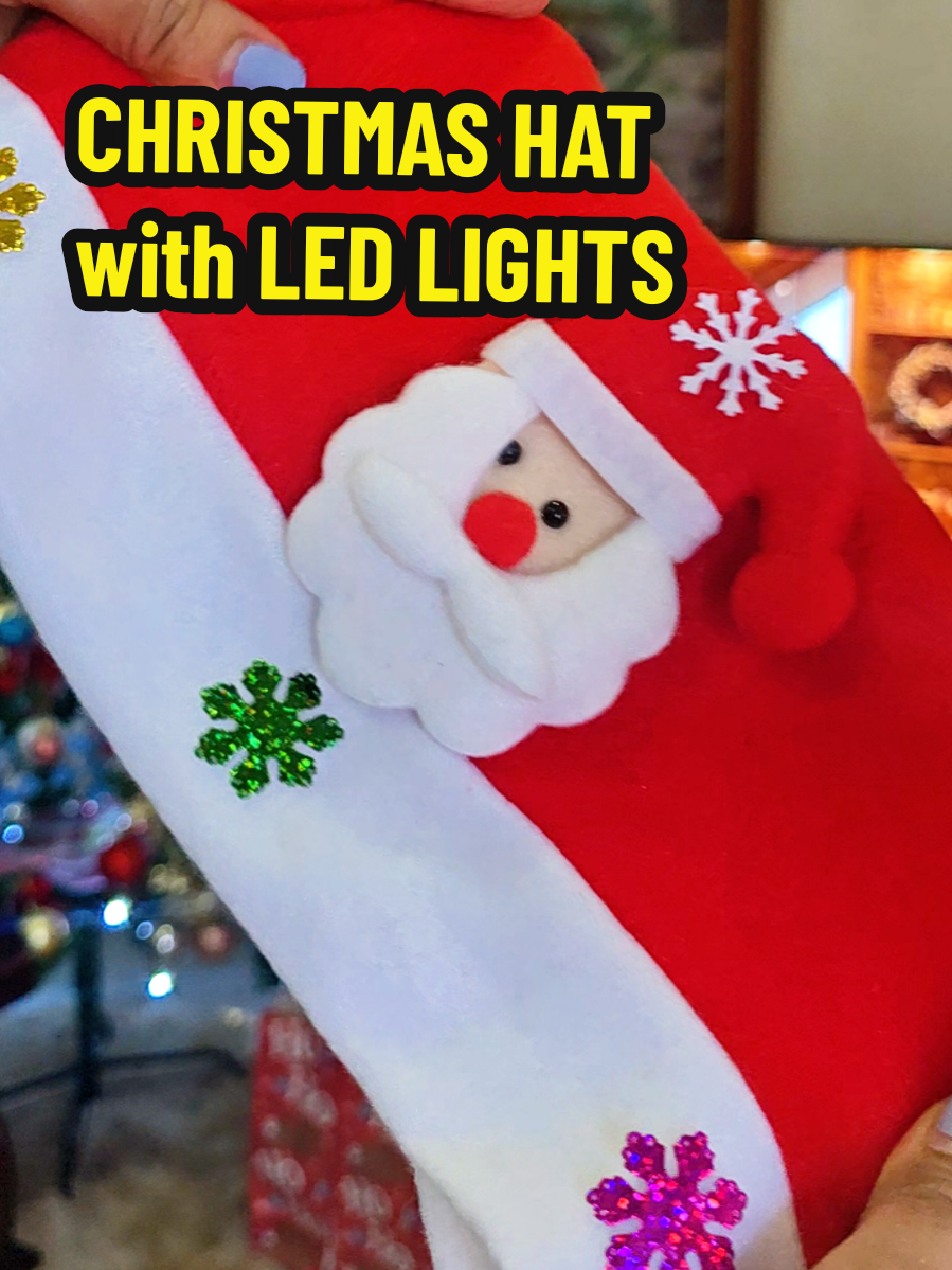 sama niyo na sa christmas outfit niyong pamilya tong Christmas hat with led lights 😘 #christmashat #hatforchristmas #christmasoutfit #outfitforchristmas #christmaspartyoutfit 