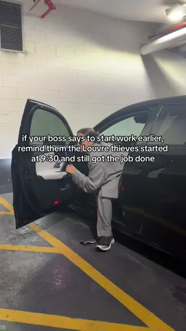 Time is a social construct #louvre #heist 