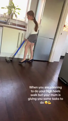 My 10 years daughter uses high heels so confident like me safety boots…. What a generation coming up 🤭 #highlight  #highheels  #daughter  #model  #modelcasting 