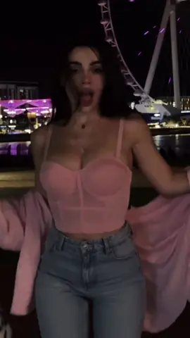 #CapCut جنني يلعن خيرو ومثل المرجوحة خصيرو 🤤😂 #stopmotion #CapCut #CapCut #stopmotion 