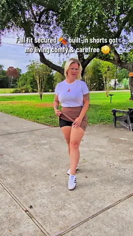 Fall fits but make it functional 🤎 The corduroy, the comfort, the confidence — Halara nailed it again. #HalaraPartner #HalaraFinds #FallOOTD @Halara_official 