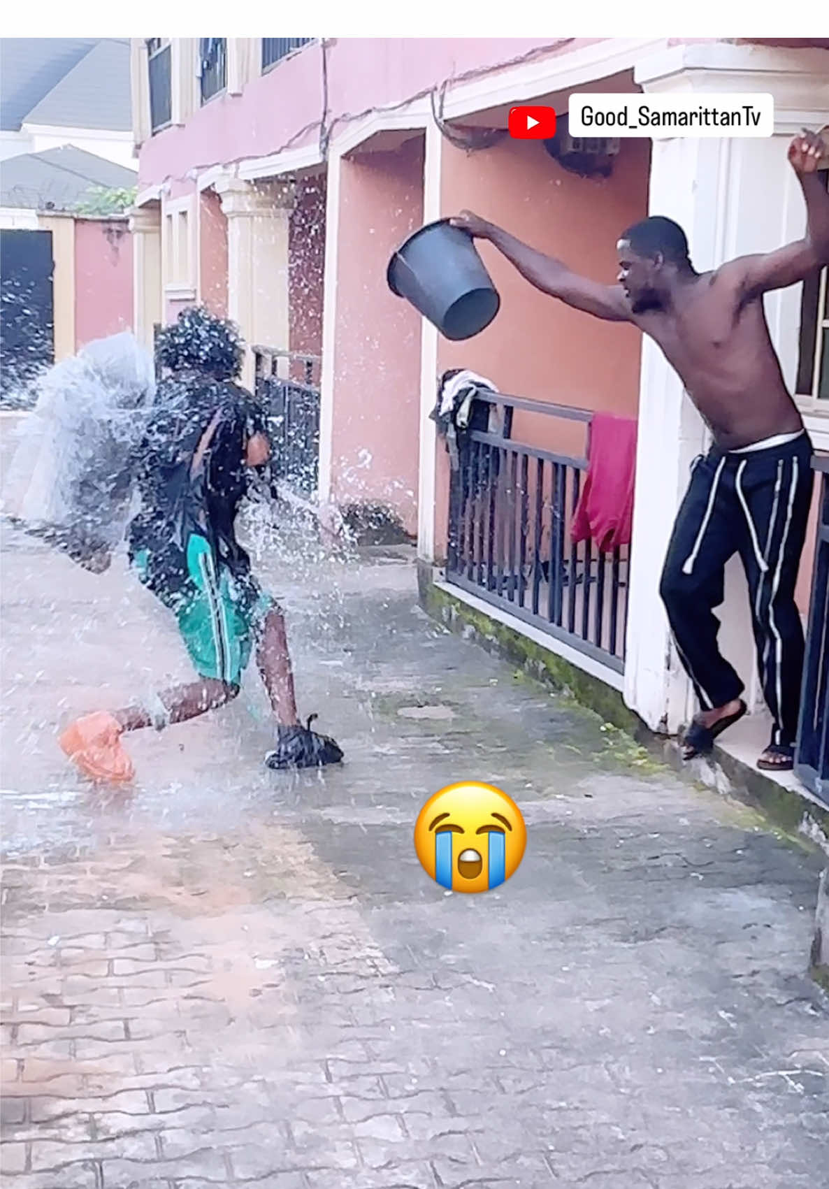 Mad Man Social Experiment Will Make You Cry 😢 #viral #fyp #socialexperiment #foruyou #goodsamaritan 