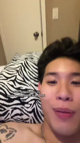 Lúc đưa ra thật thì chạy 8 hướng 