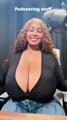 Getting ready for @thickthreadspodcast Y’all don’t care what’s being is being said 🤣🤣🤣