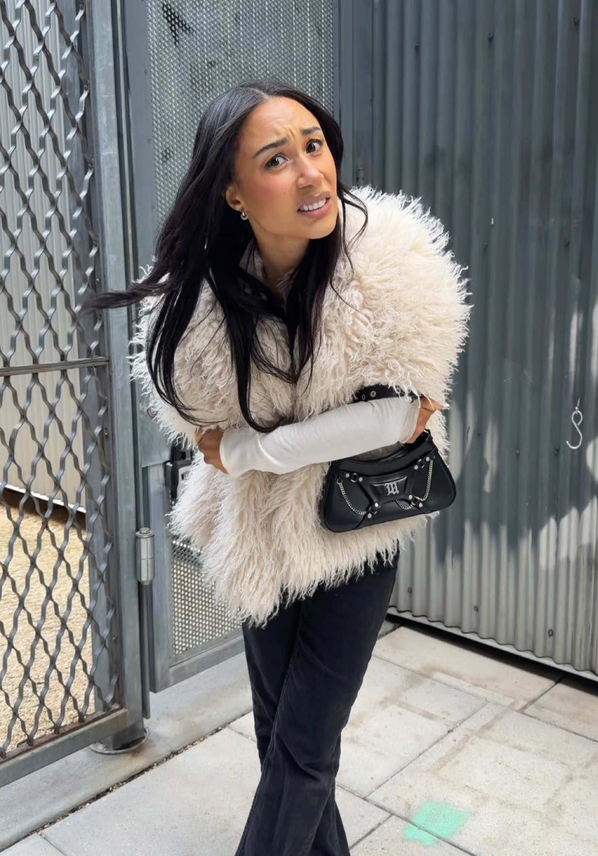 A Halloween costume only real ones will get. @madison beer 💕 