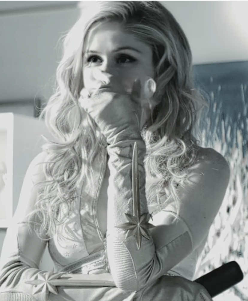 I need season 5 right nos | sco: @rnvlxyarchives | ac:  @arvrialmp3 | #anniejanuaryedit #starlightedit #starlight #anniejanuary #fyp | @; 𝒍𐫱𝐫𝐚 @victorr @cam @samscorner @⧗ Ty ✪ @Atlas║ ★🎸🎧⋆｡ °⋆  Annie January edit Starlight edit The boys
