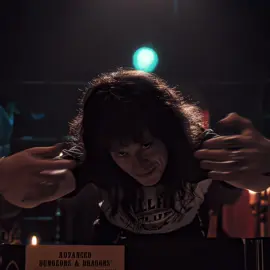 eddie was so tuff #eddiemunson #josephquinn #strangerthings #fyp #edit 