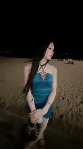 #pattayagirls beach girls #ladyboyfriends 