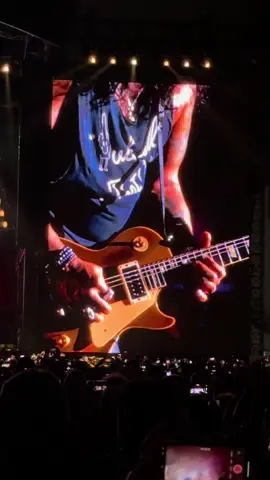 Guns N’ Roses 2025 tour Brazil #gunsnroses #slash #gibson