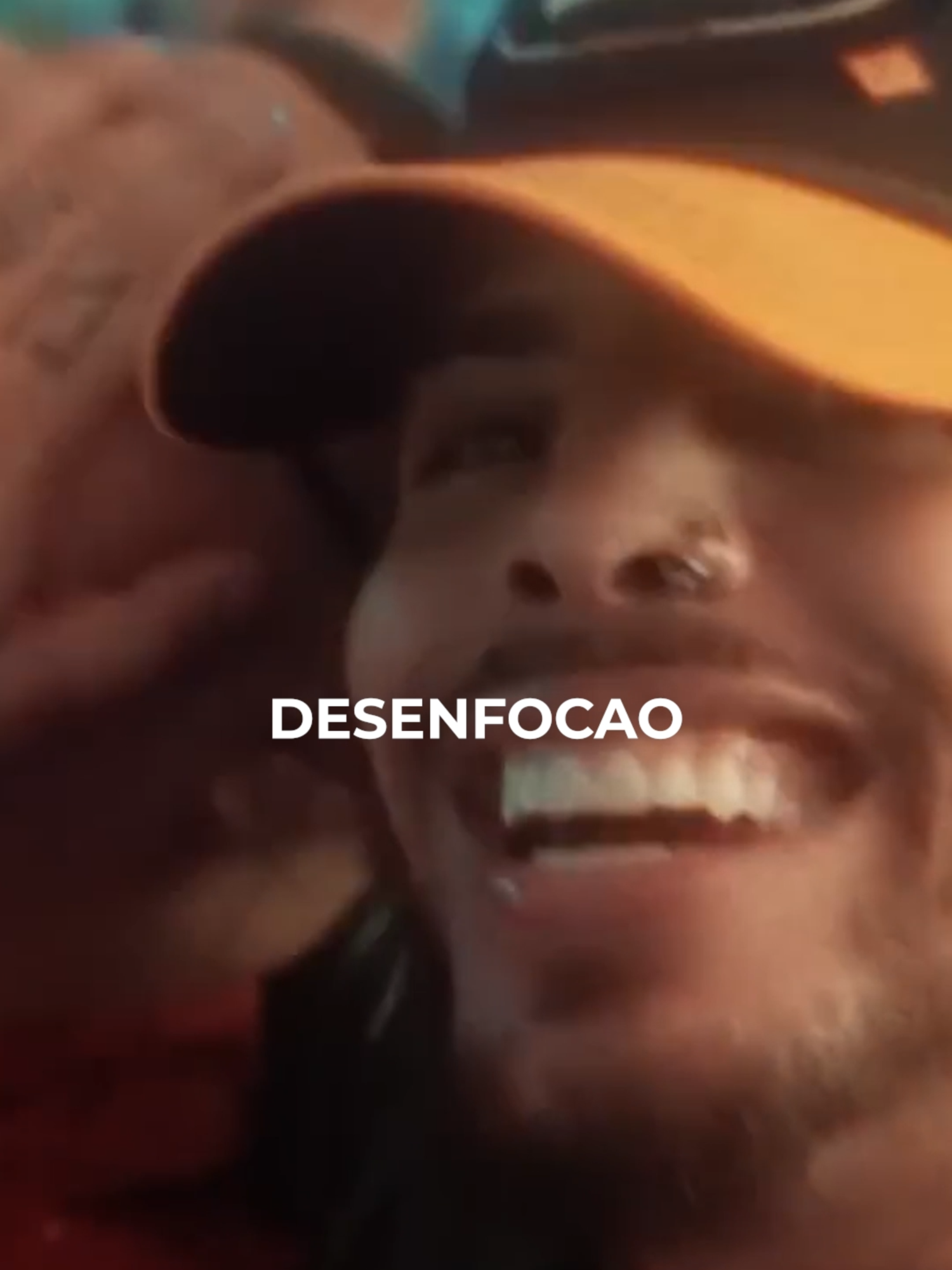 Esta es mi fiesta y yo decido cuantas veces pondre Desenfocao de Rauw Alejandro 🙏🏻🔥 #desenfocao #rauwalejandro #viceversa #generorubano #rosalia