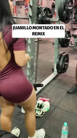 En este clip, se revela una anécdota inesperada sobre Anuel y un haitiano, mientras se discute el amor y las relaciones. ¡No te pierdas esta divertida conversación!#Anuel #Remix #HistoriasDeAmor #Relaciones #Humor
