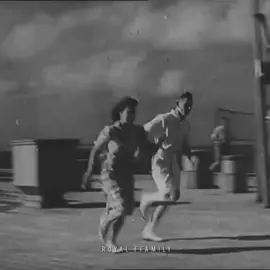 they in these clips>>>> so free and happy  #royalfamily #queenelizabeth #princesselizabeth #princessmargaret #flypシ 