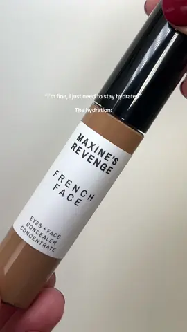 Your concealer shouldn’t just cover. It should care. French Face is built on 69% hydration so your skin looks like skin, but better. Here’s what’s doing the work: 💧Glycerin: pulls moisture to surface giving a slightly “plump” feel. 💧Jojoba Esthers: mimic natural oils for supple radiance. 💧Squalene: softens surface texture and locks in hydration, giving a healthy sheen. 💧Sweet Almond Oil: smoothes dry or textured skin.