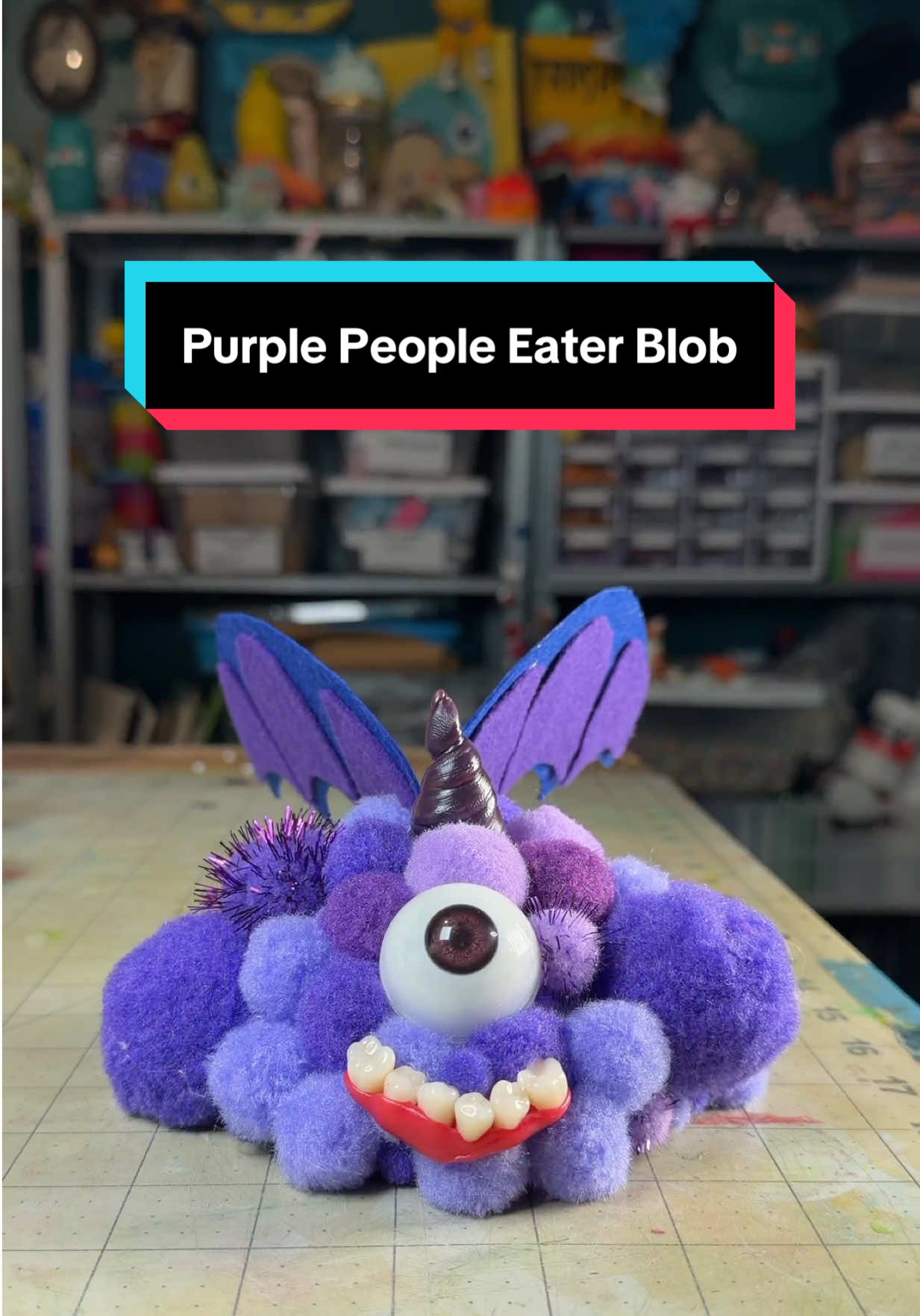 Making a purple people eater blob out of pompoms #nickpainting #halloween #blob #artsandcrafts 